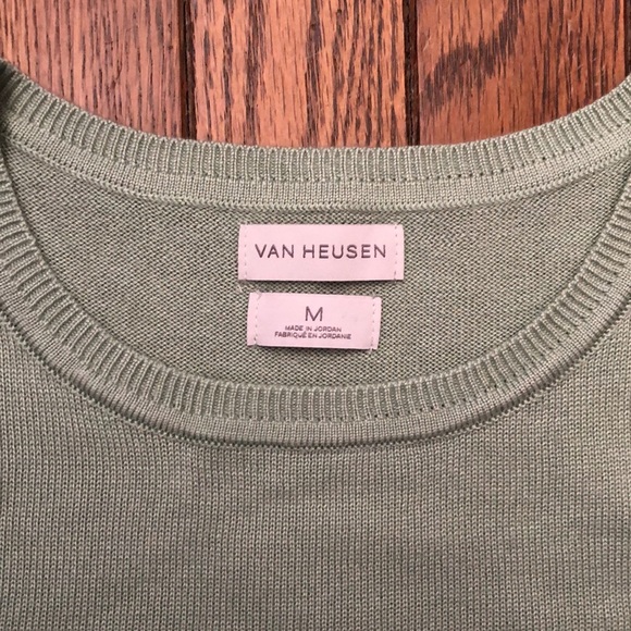 EUC Van Heusen sweater - Picture 2 of 4